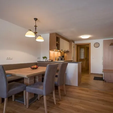 Reischerhof Apartment